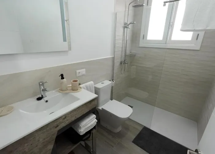Salva Reina Apartman